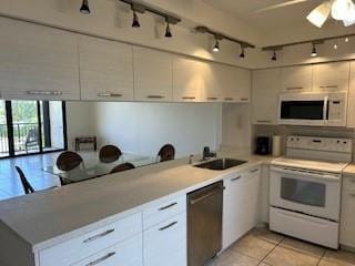 2300 NE 33rd Avenue 403 — photo 9