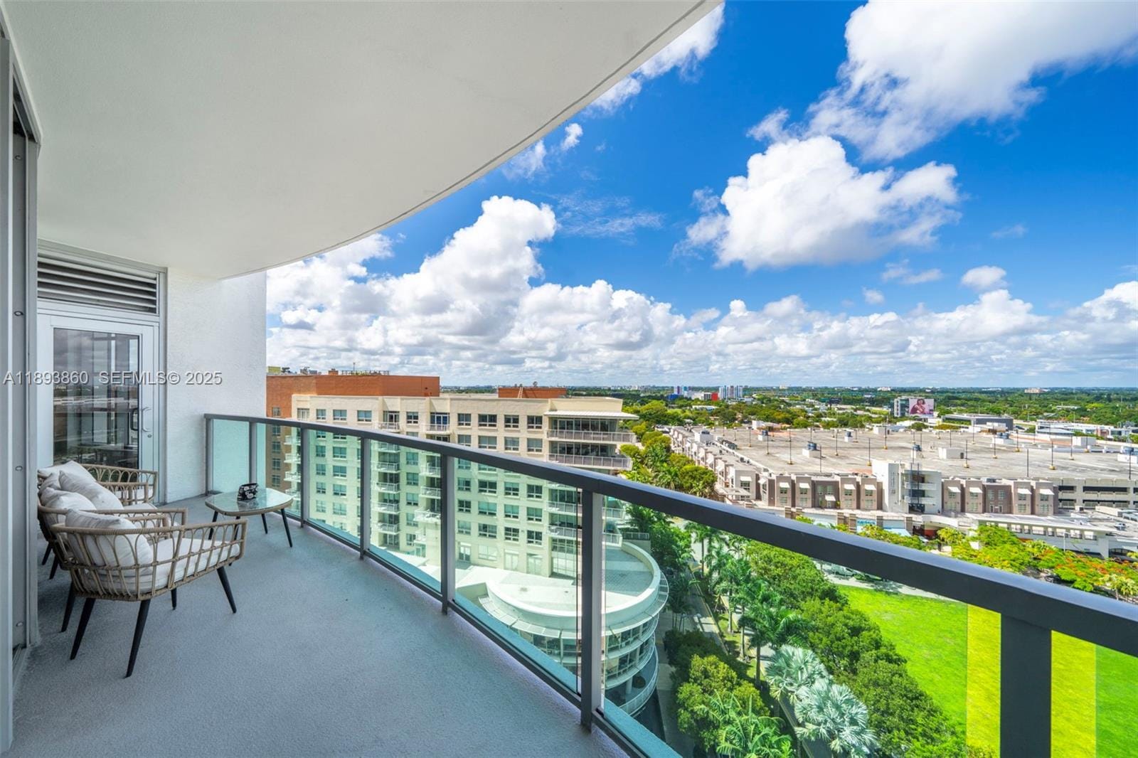 3301 NE 1st Avenue H1207, Miami, FL 33137 photo 2