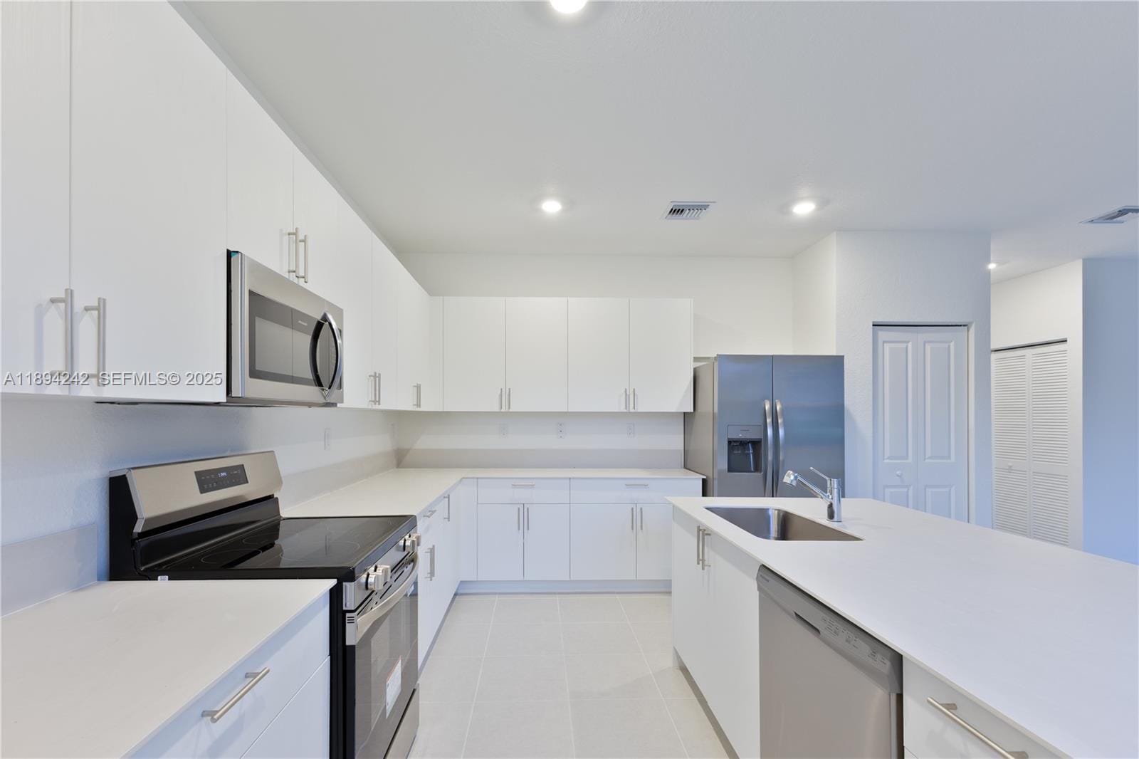 13203 SW 188th Terrace, Miami, FL 33177 photo 23