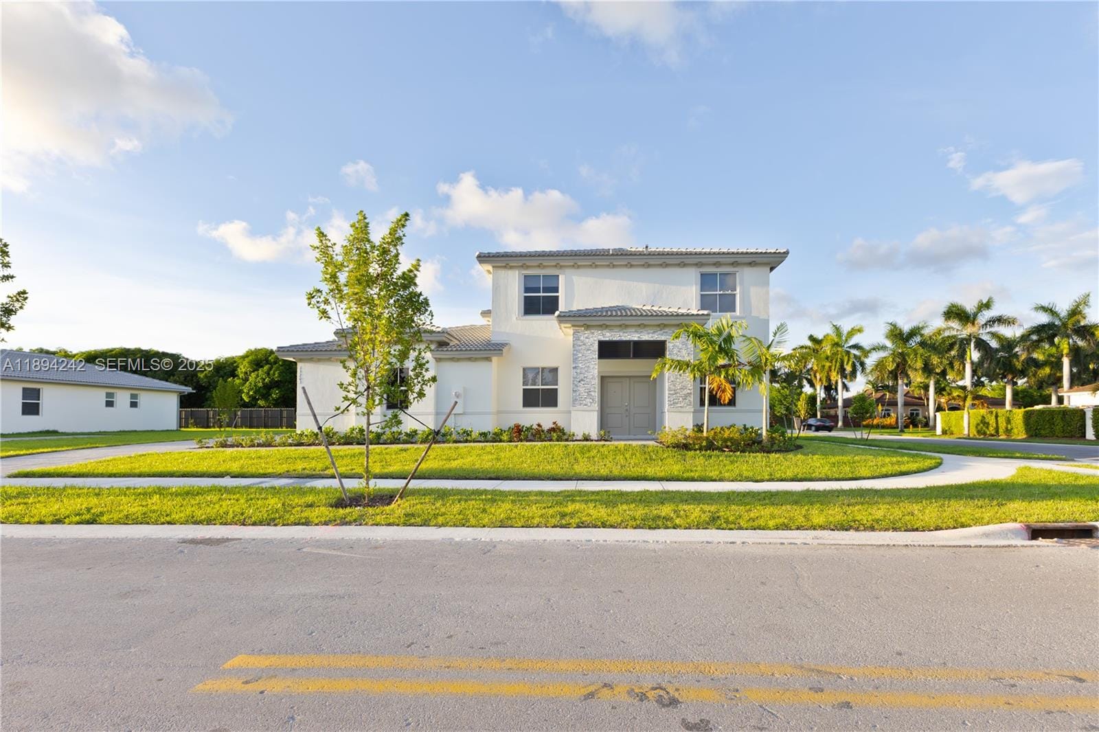 13203 SW 188th Terrace — photo 8