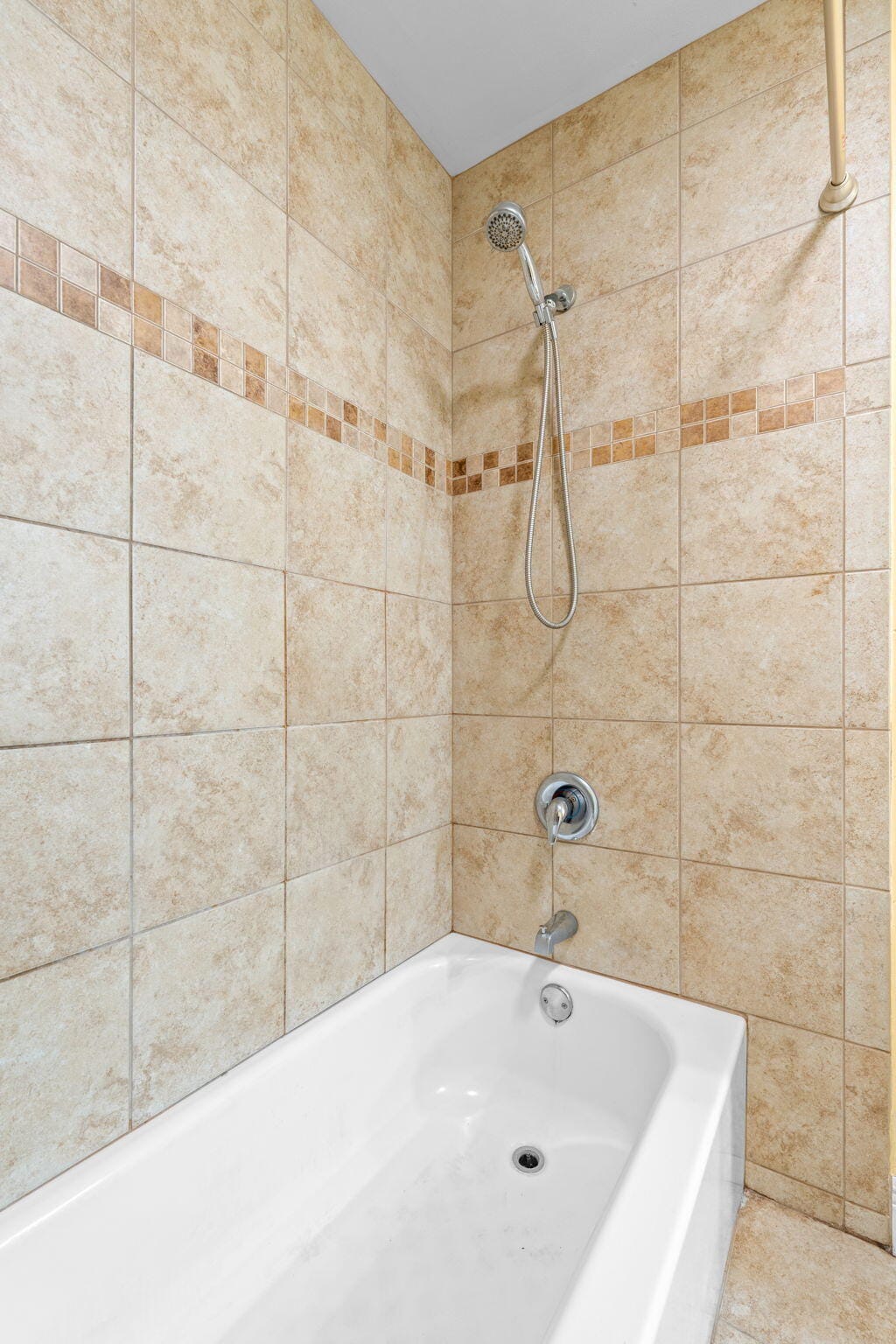 5850 NW 57th Avenue 5, Tamarac, FL 33319 photo 14