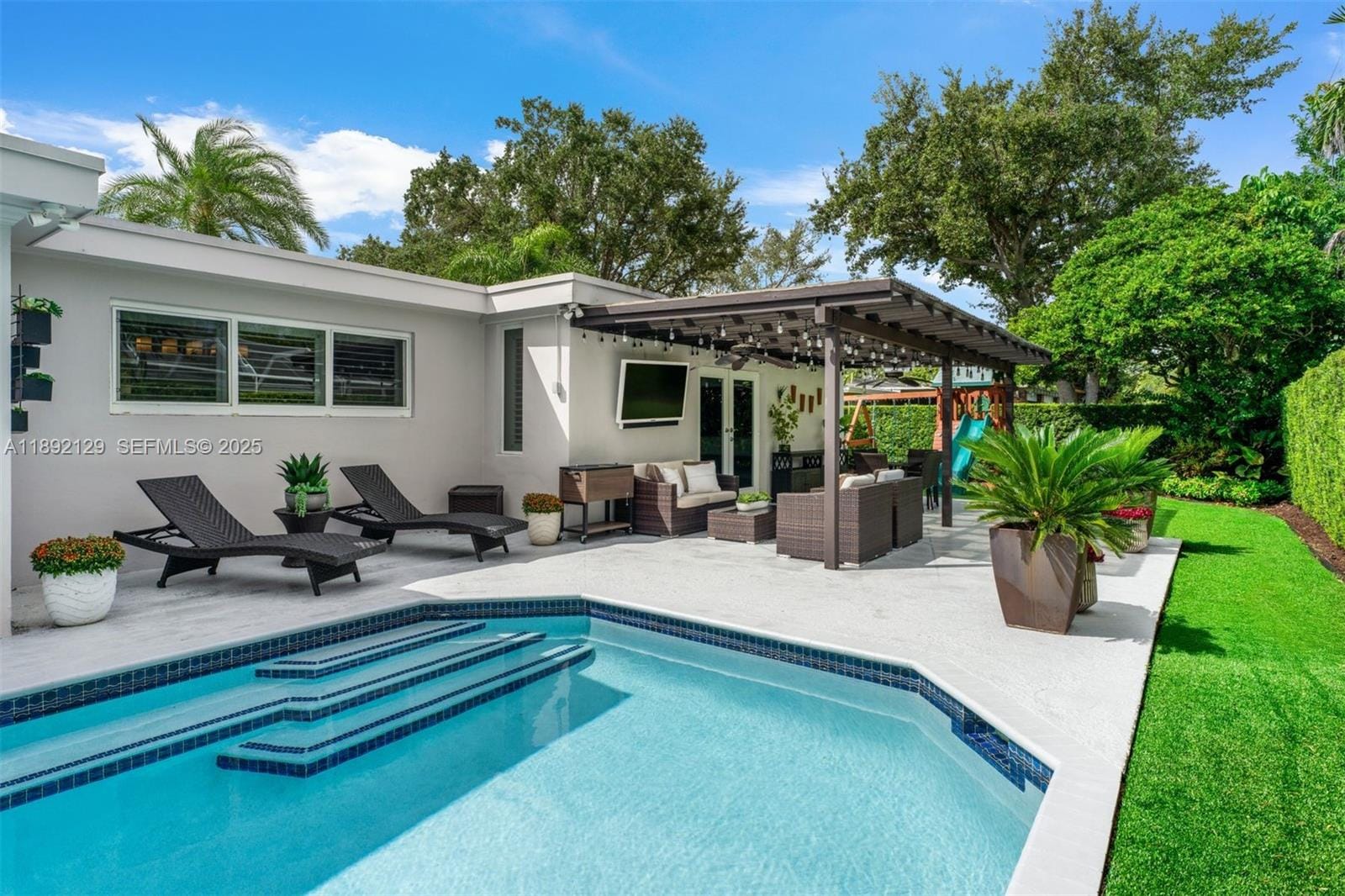 8995 SW 83rd Street, Miami, FL 33173 photo 24