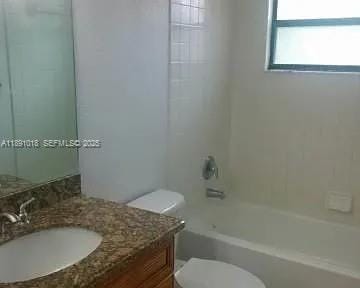 1661 Balfour Point Drive C — photo 5