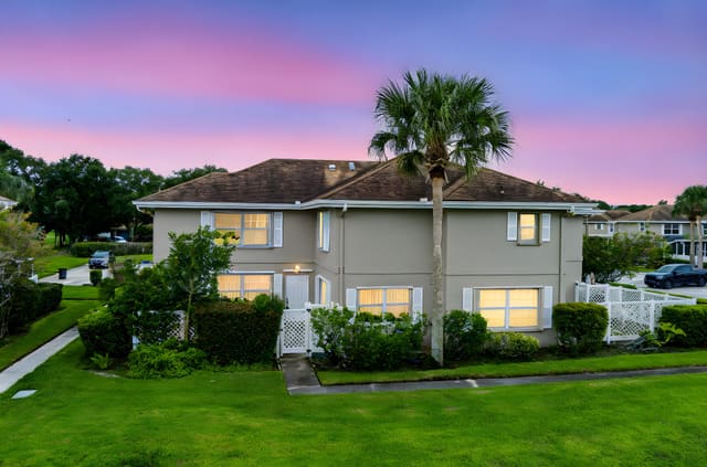 3537 SW Sunset Trace Circle, sold in Stamford At Sunset Trace (Aka Martin Downs Plat 36, Palm City, FL