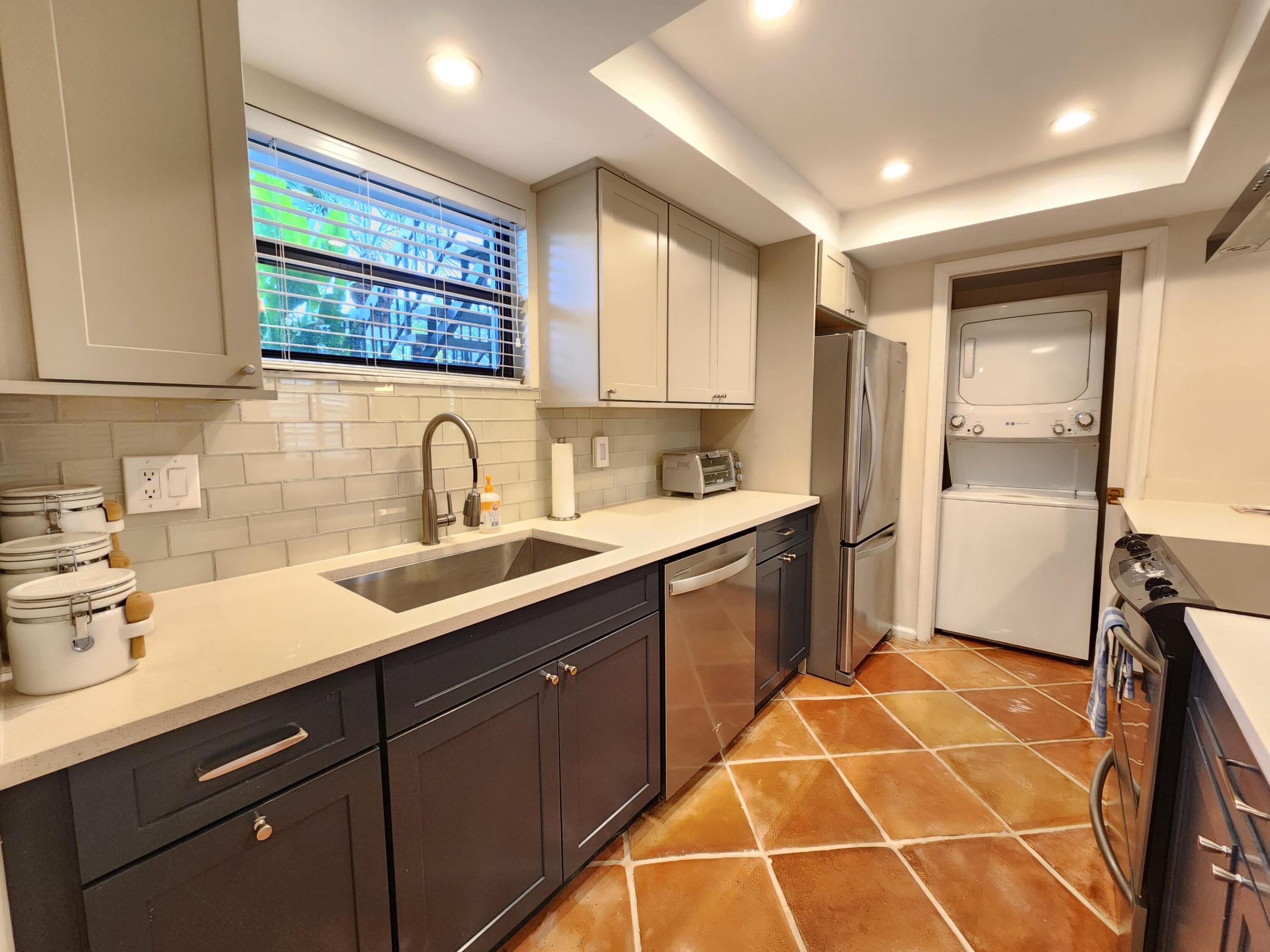 11863 Wimbledon Circle 416, Wellington, FL 33414 photo 21