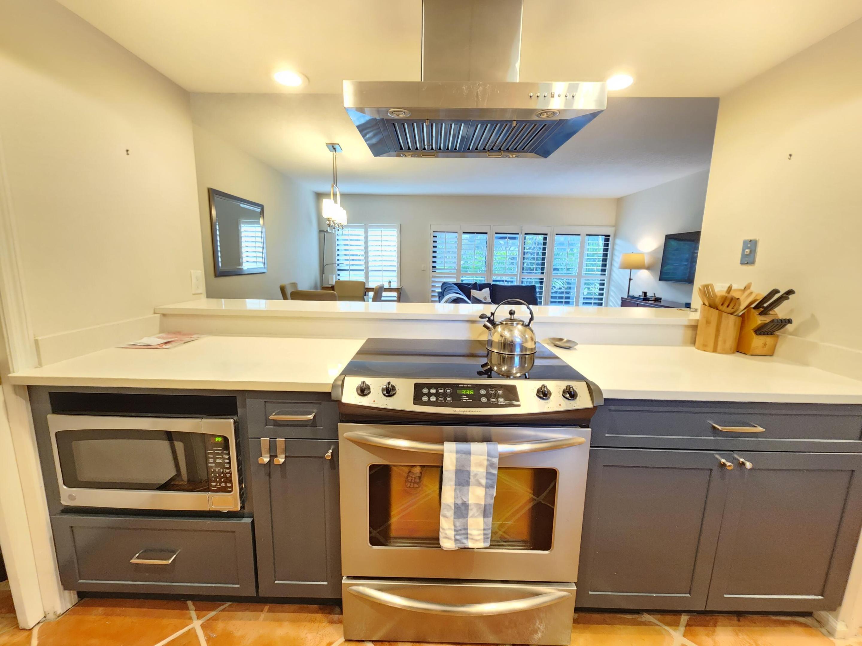 11863 Wimbledon Circle 416 — photo 7