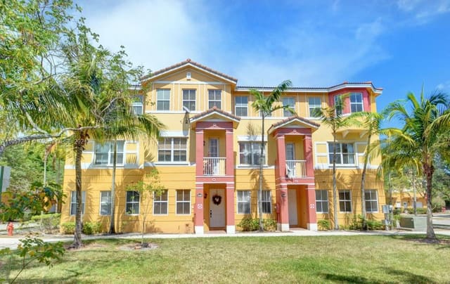 4101 Shoma Drive, Royal Palm Beach, FL 33414