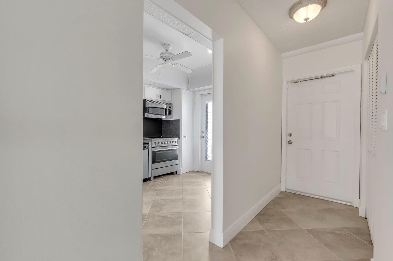 750 N Ocean Boulevard 1104, Pompano Beach, FL 33062 photo 14