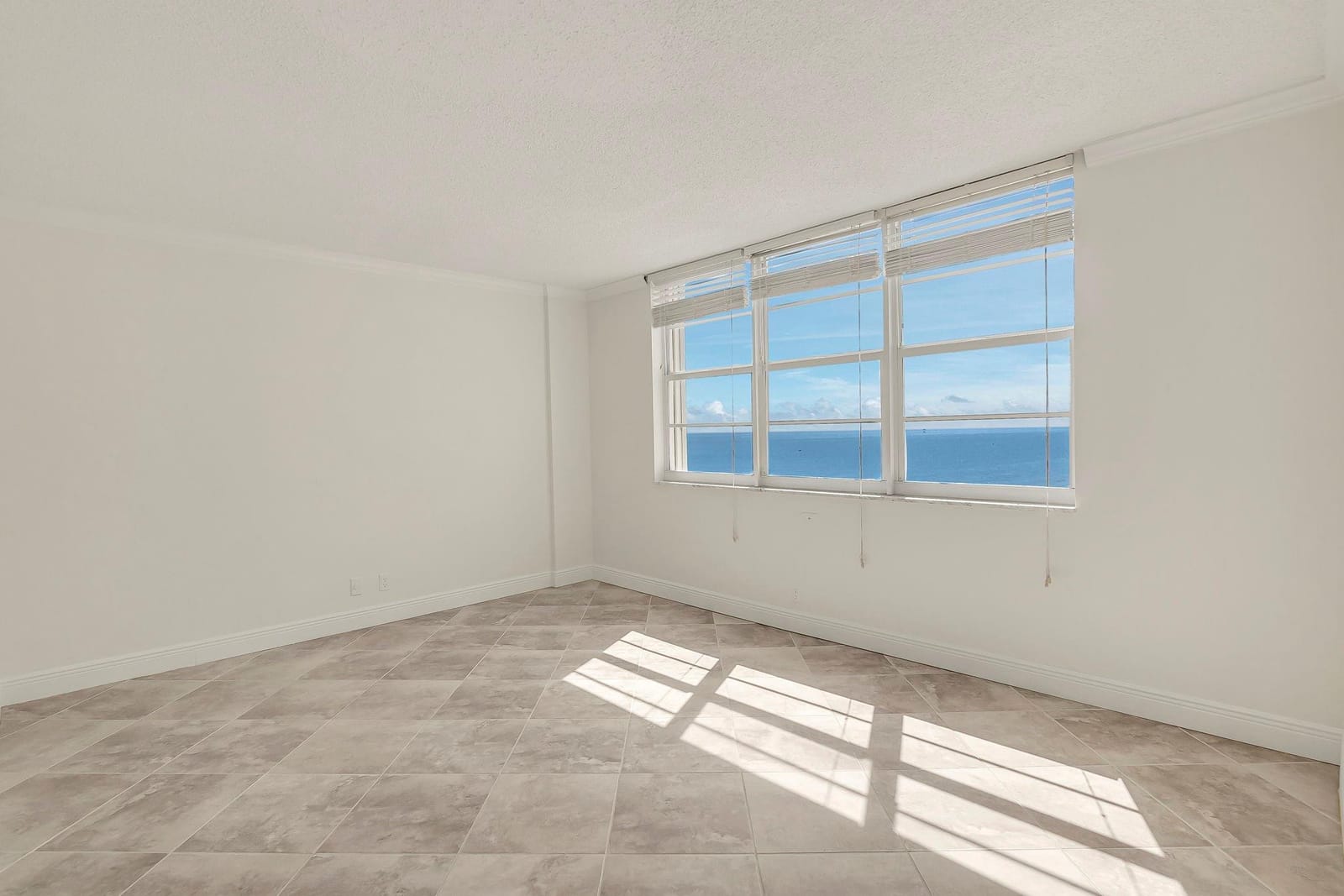 750 N Ocean Boulevard 1104, Pompano Beach, FL 33062 photo 15