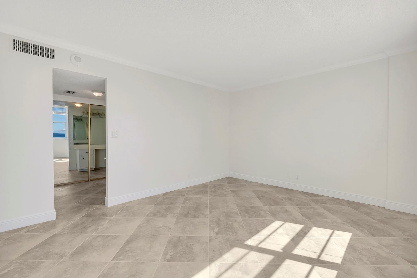 750 N Ocean Boulevard 1104, Pompano Beach, FL 33062 photo 16
