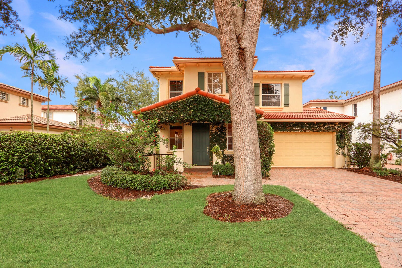 740 Duchess Court, Palm Beach Gardens, FL 33410