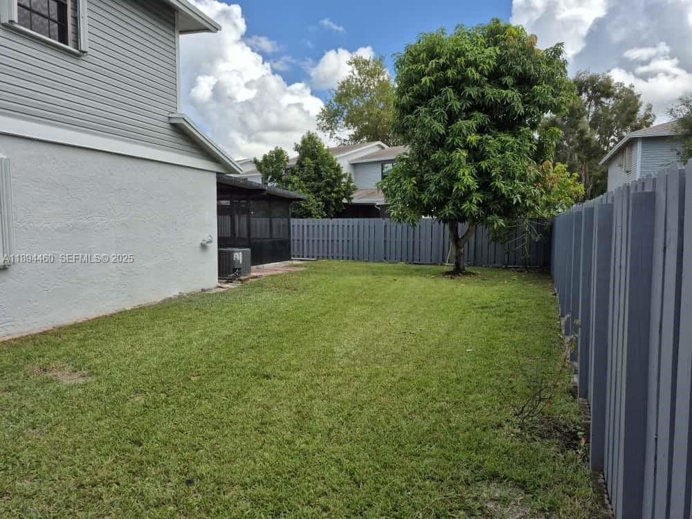 267 NW 106th Terrace, Pembroke Pines, FL 33026 photo 16