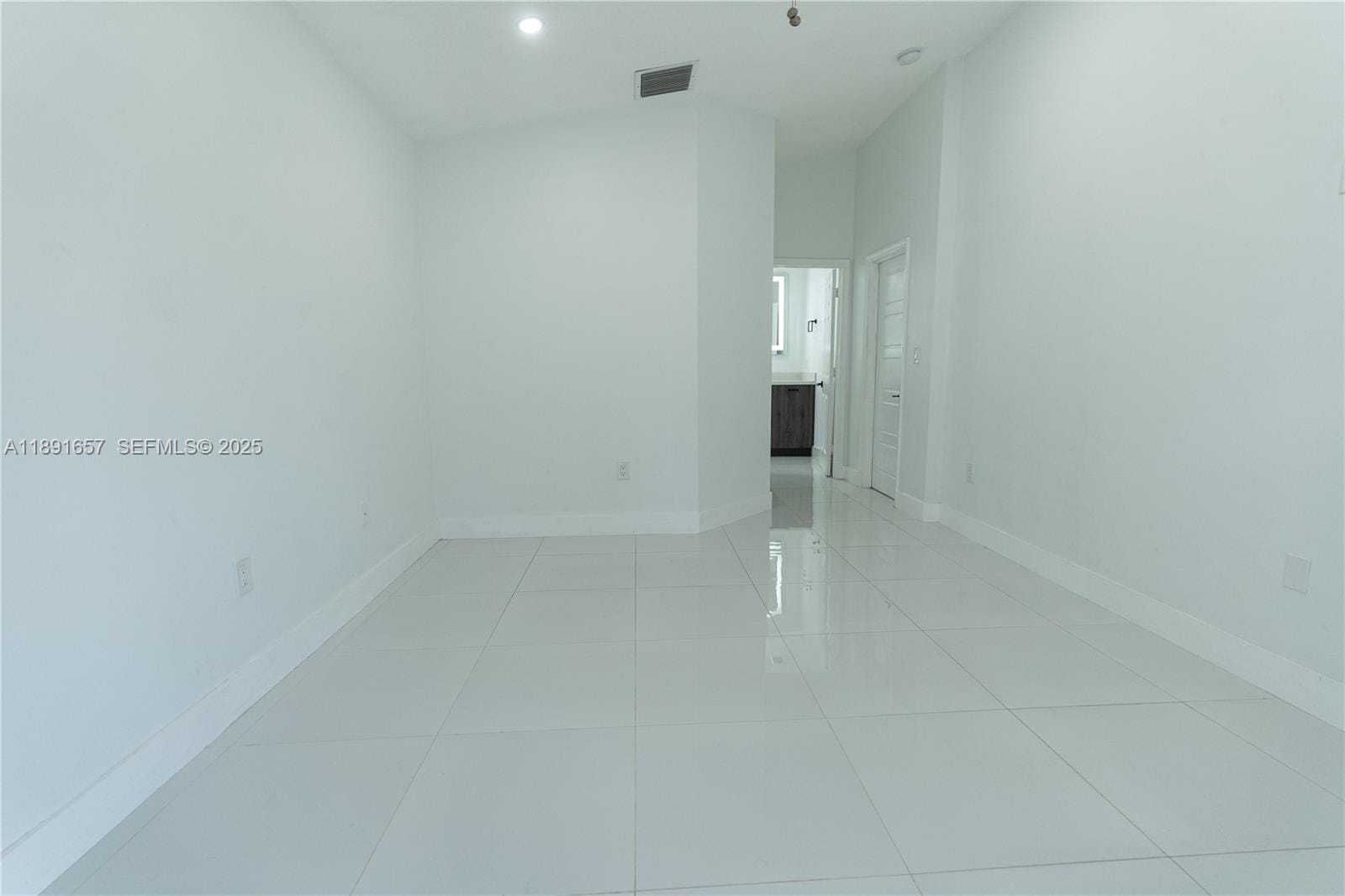 15126 SW 140th Terrace, Miami, FL 33196 photo 13
