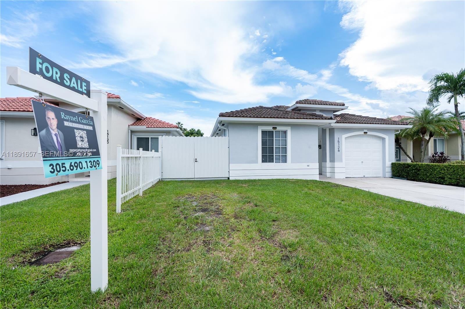 15126 SW 140th Terrace — photo 3