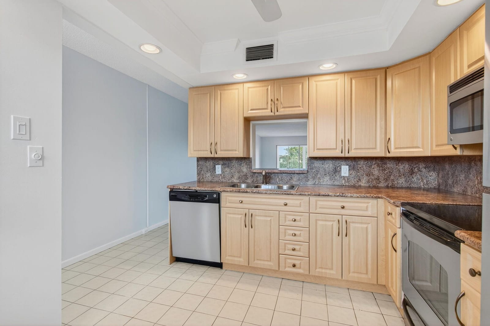 2902 Victoria Circle H4, Coconut Creek, FL 33066 photo 27