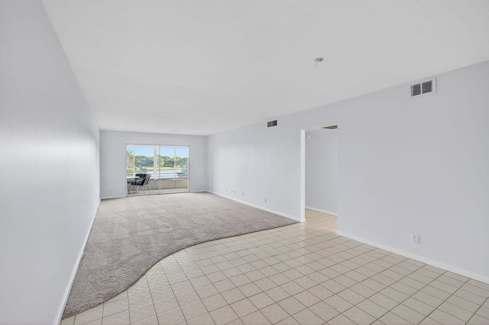 2902 Victoria Circle H4 — photo 6