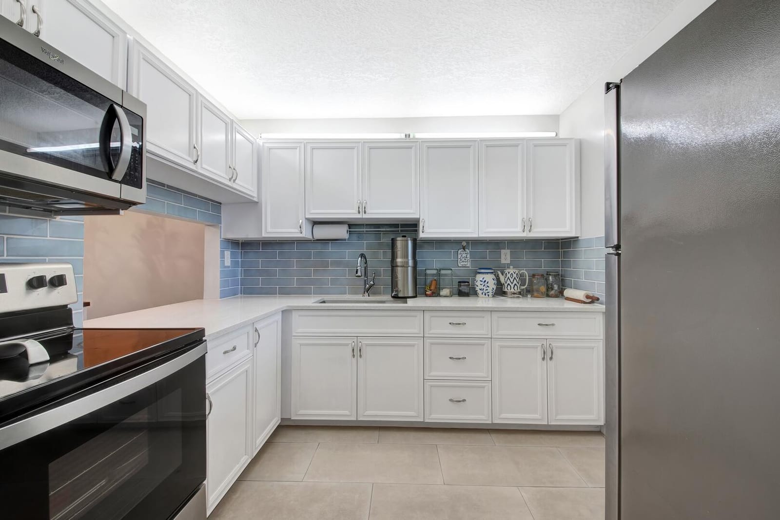 2812 S Garden Drive 109 — photo 12