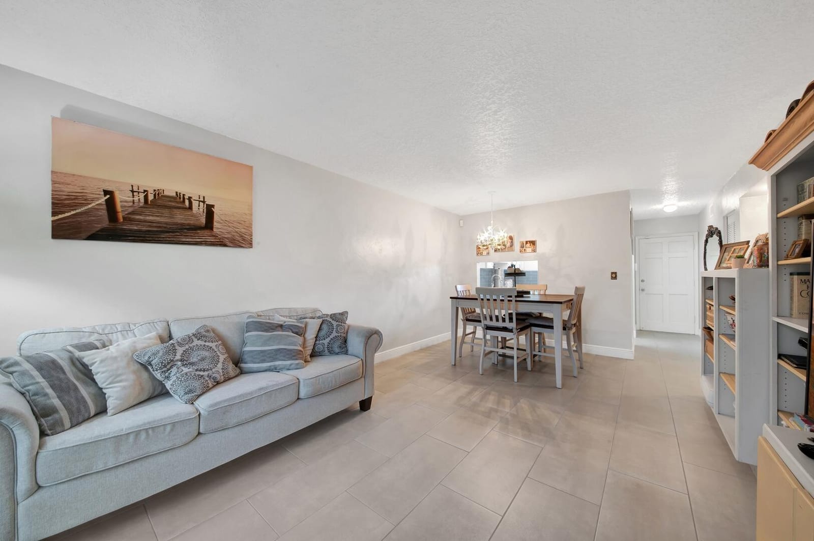 2812 S Garden Drive 109 — photo 4