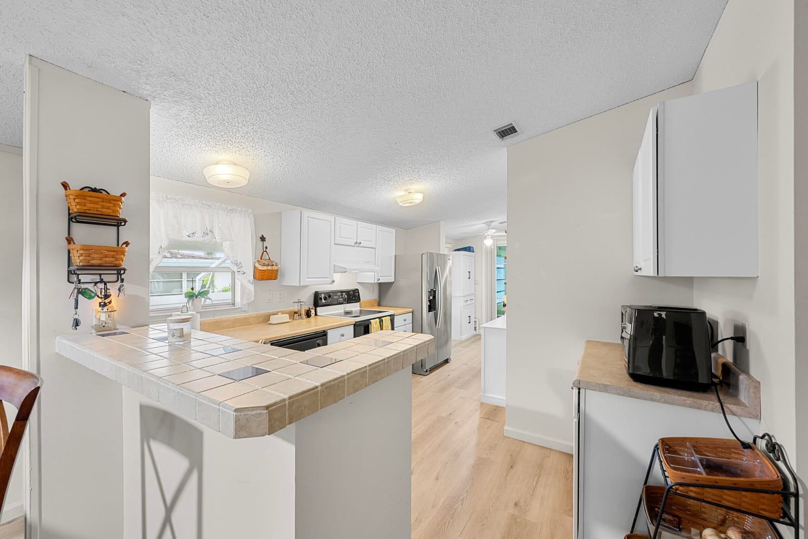 8199 SE Eagle Avenue — photo 5