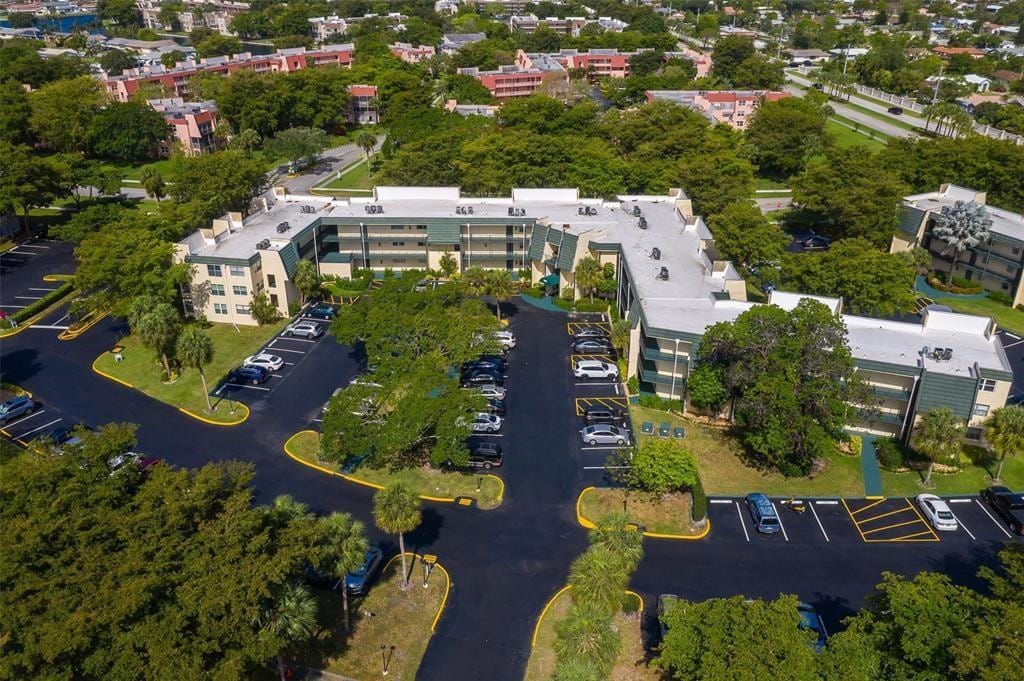 9091 Lime Bay Boulevard 312, Tamarac, FL 33321 photo 17