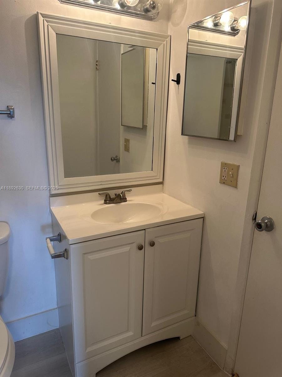 9941 Nob Hill Lane 9941 — photo 6