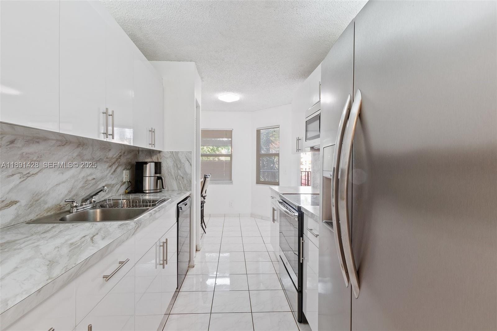 1251 SW 125th Avenue 211T — photo 9