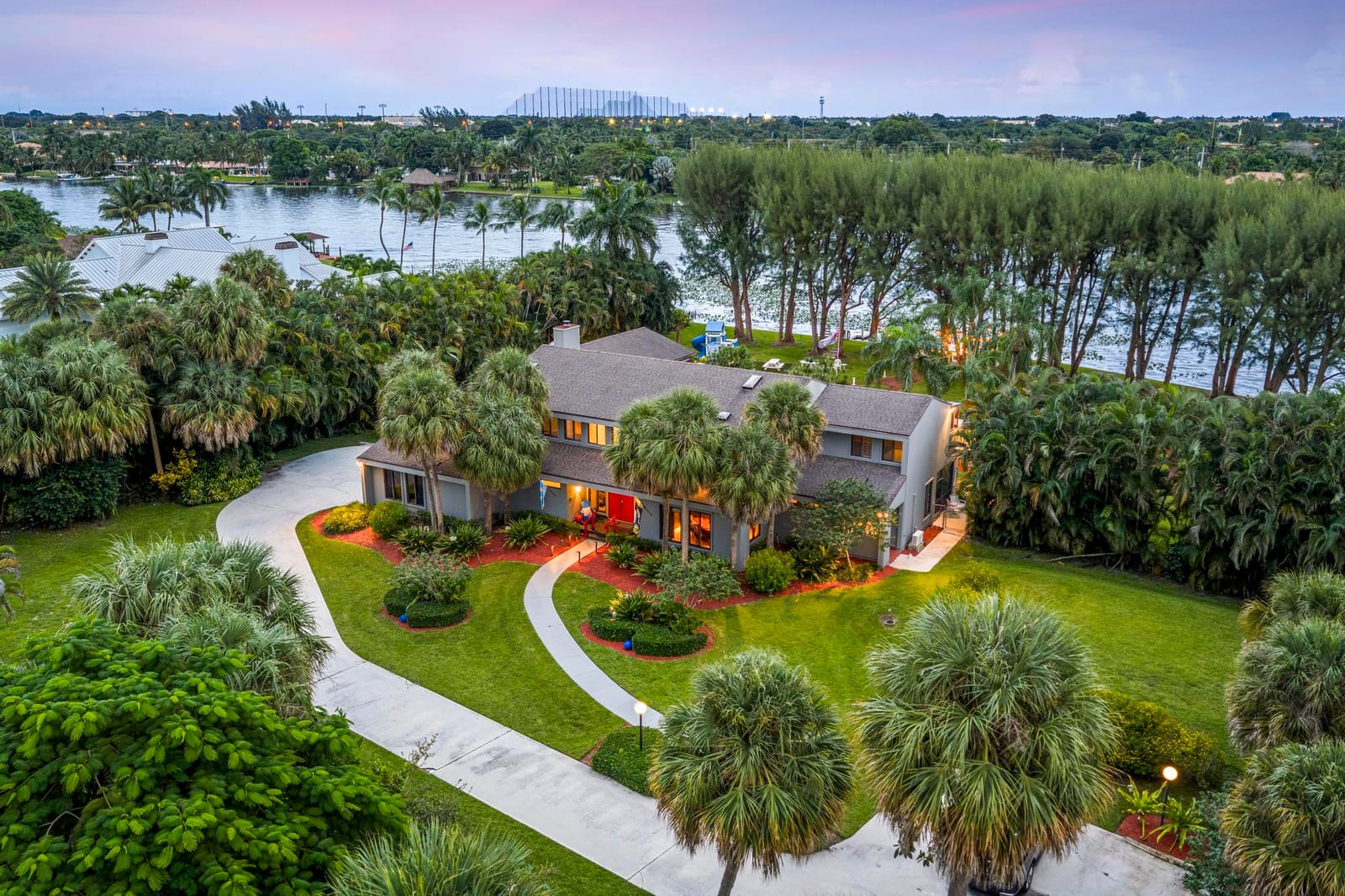 7420 W Lake Drive, Lake Clarke Shores, FL 33406