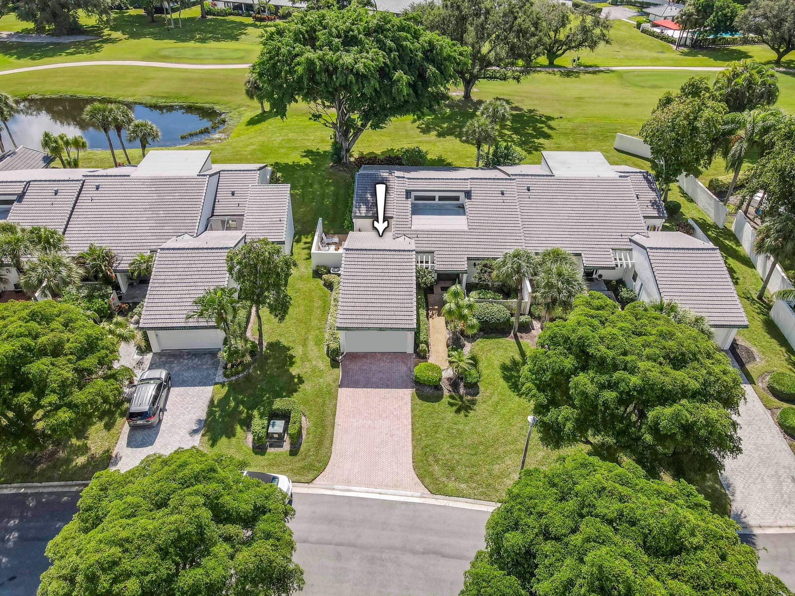 3 Brentwood Drive, Boynton Beach, FL 33436