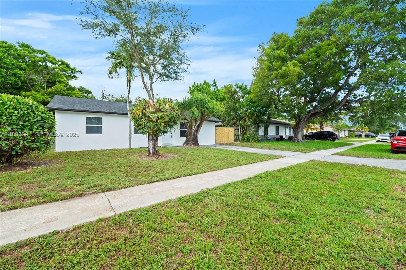 8201 SW 7th Court, North Lauderdale, FL 33068 photo 4
