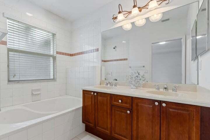 6120 SE Portofino Circle, Hobe Sound, FL 33455 photo 22