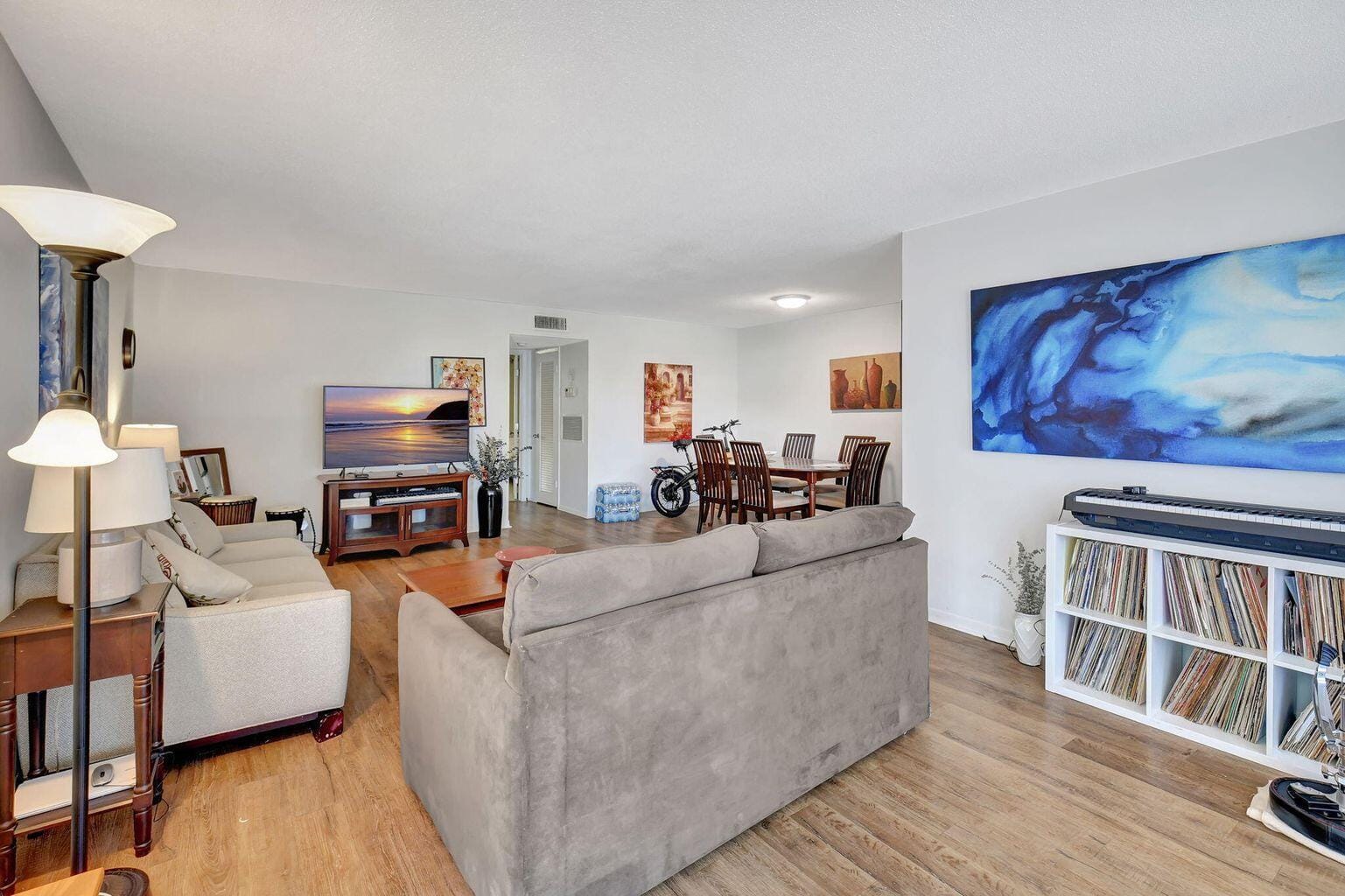 170 High Point Terrace E Apt B — photo 2