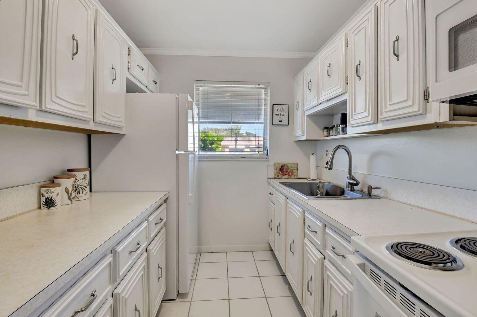 170 High Point Terrace E Apt B — photo 7