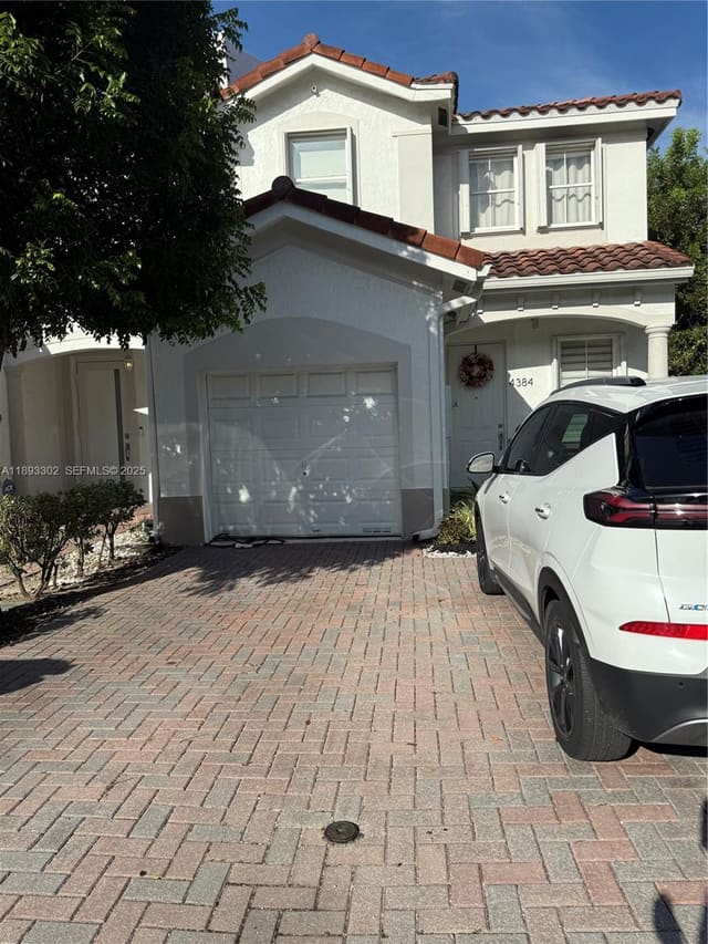 4384 NW 115th Court, sold in Sandcastles At Doral, Doral, FL