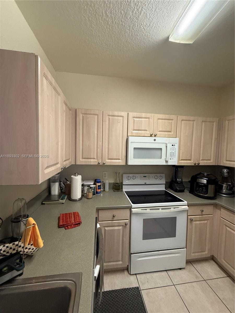 4384 NW 115th Court — photo 12