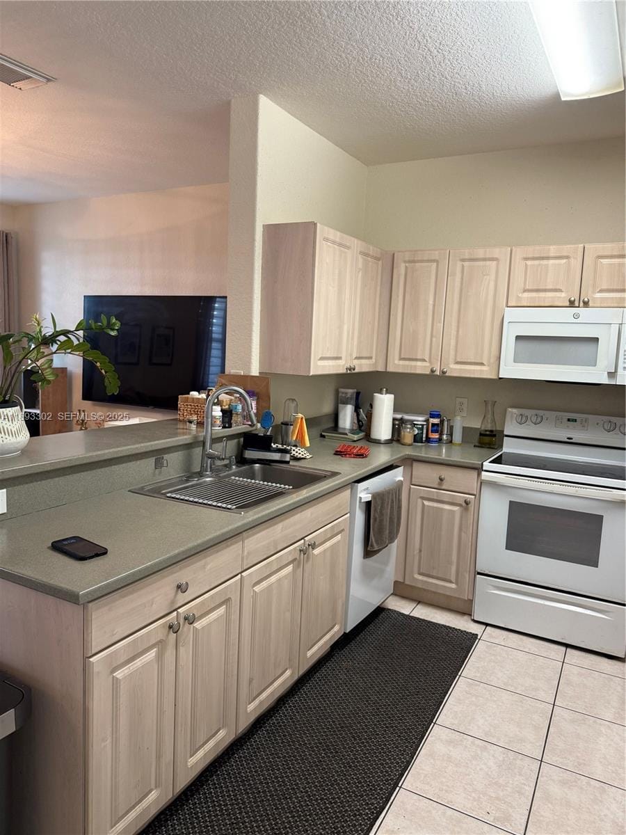 4384 NW 115th Court — photo 5