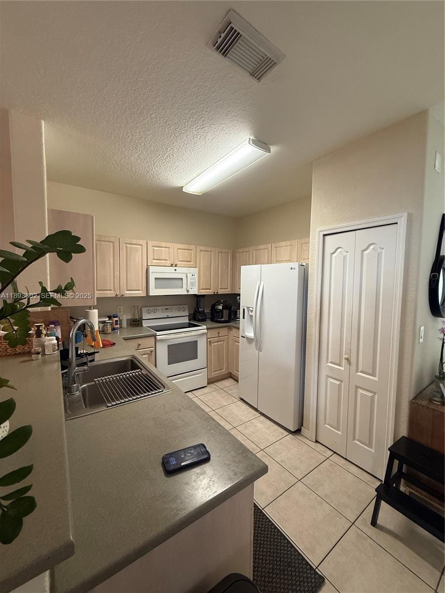 4384 NW 115th Court — photo 9