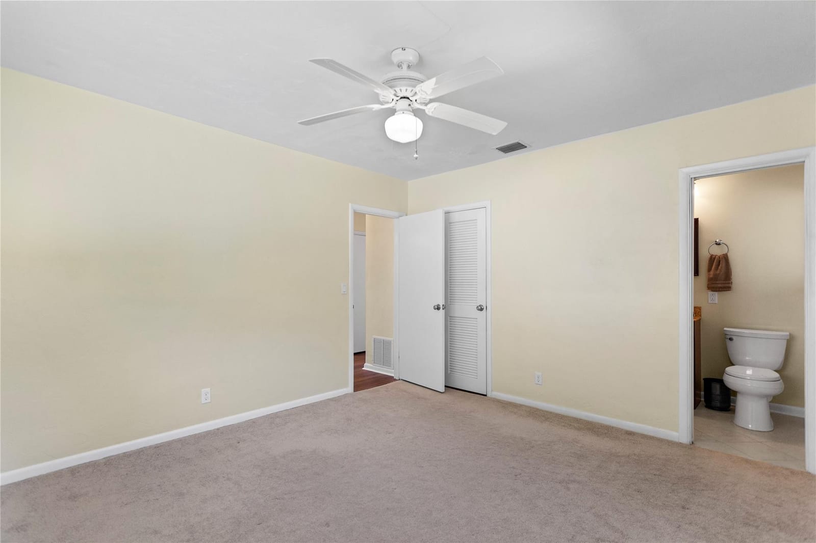 1777 NE 46th Street, Oakland Park, FL 33334 photo 23