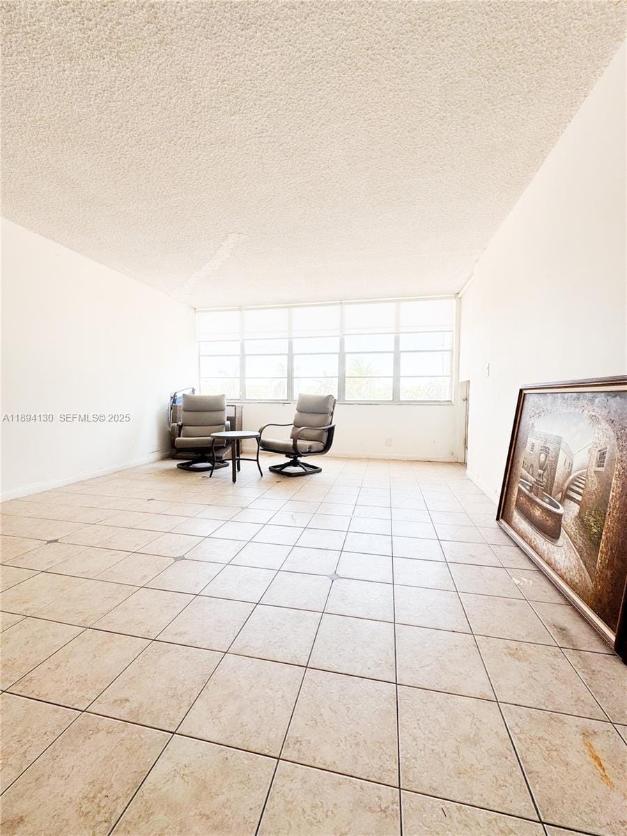 2025 NE 164th Street 206 — photo 6