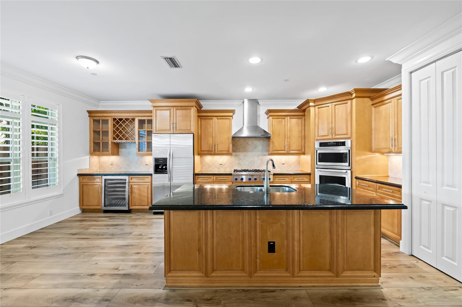218 NE 15th Avenue 218, Fort Lauderdale, FL 33301 photo 15