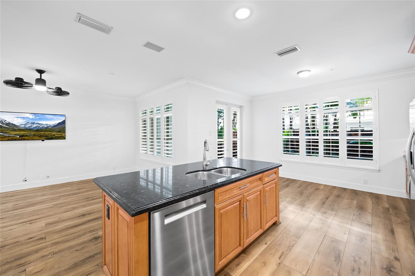 218 NE 15th Avenue 218, Fort Lauderdale, FL 33301 photo 17