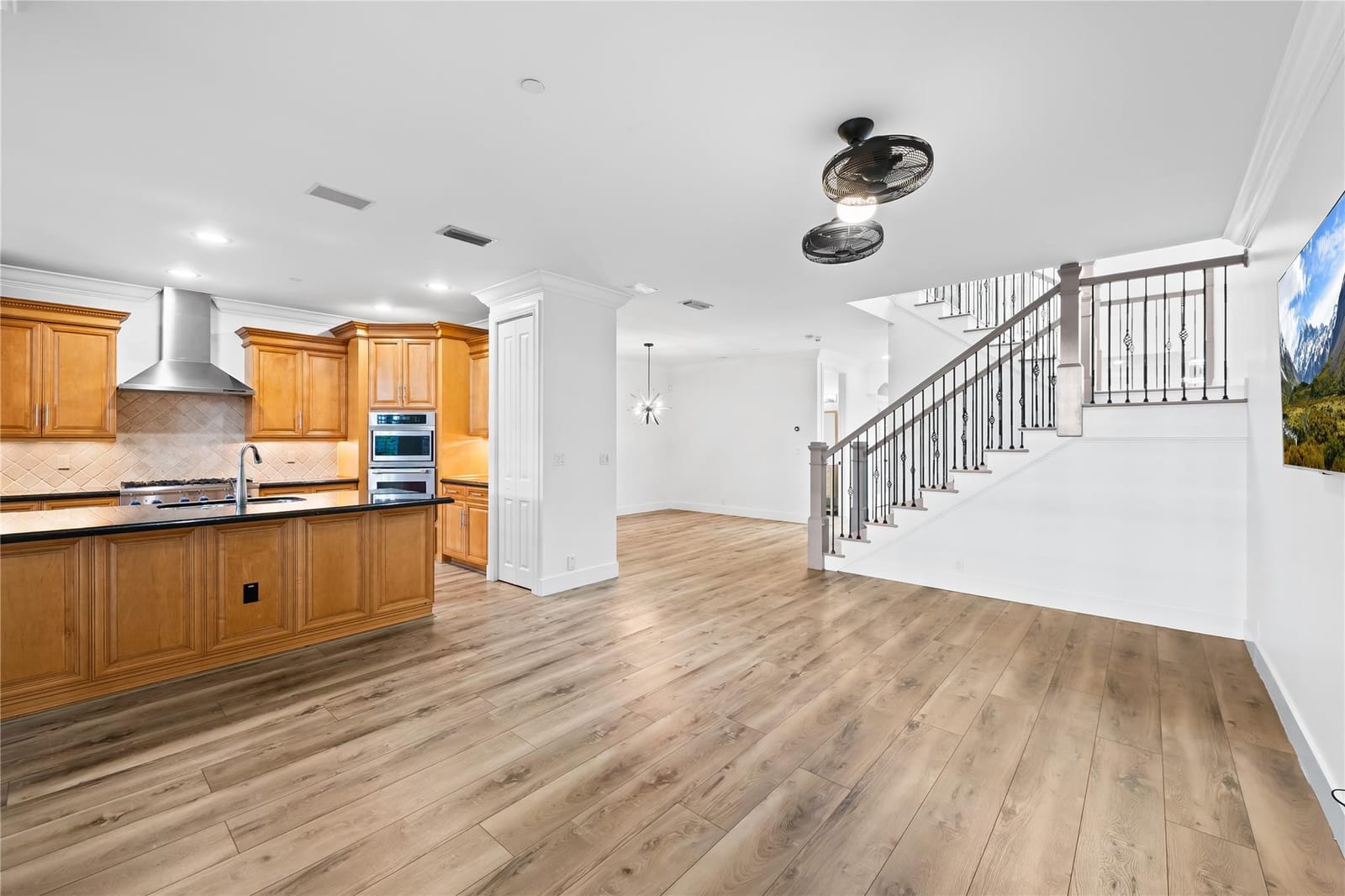 218 NE 15th Avenue 218, Fort Lauderdale, FL 33301 photo 24