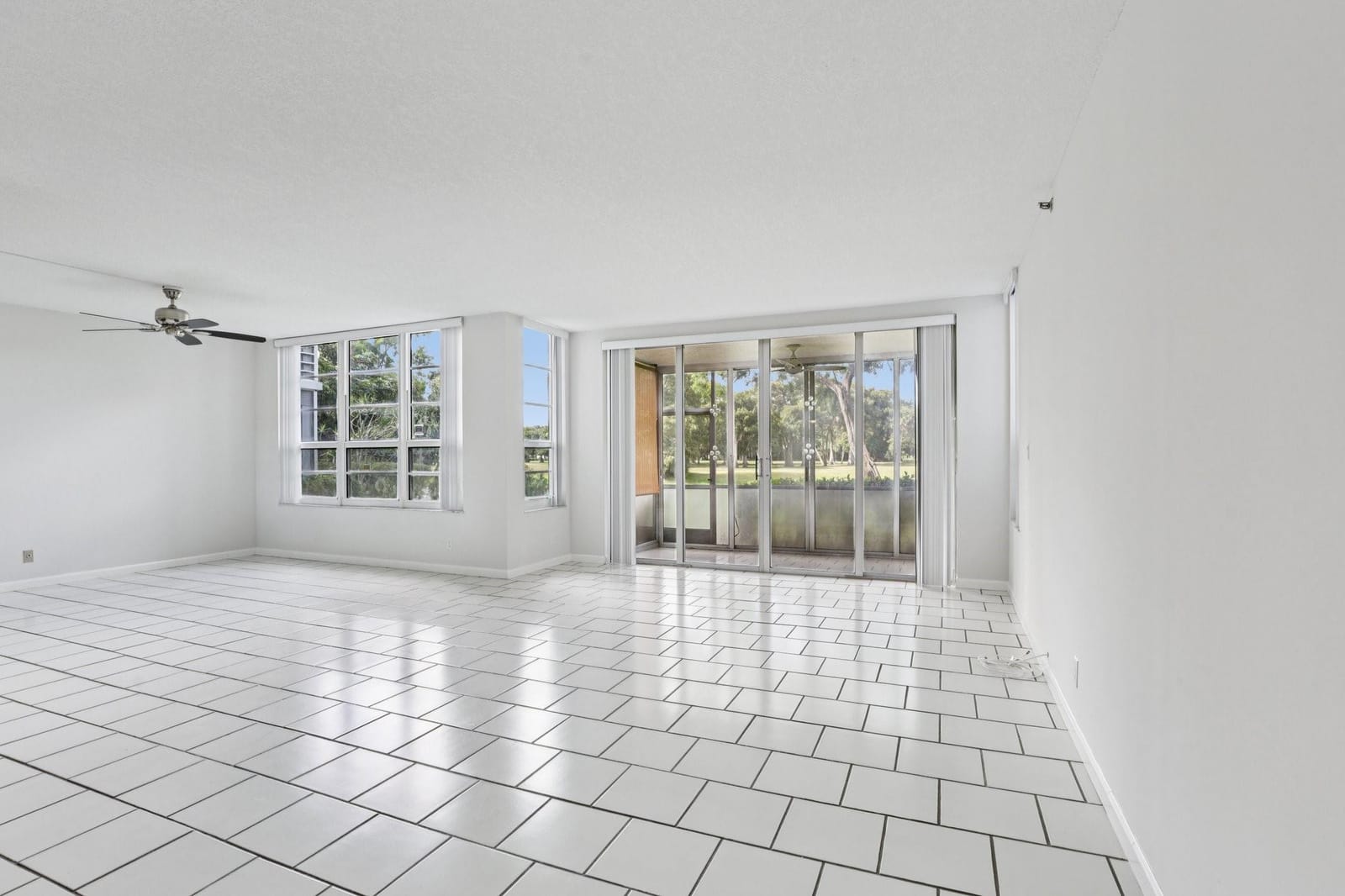 4015 W Palm Aire Drive 106, Pompano Beach, FL 33069 photo 13
