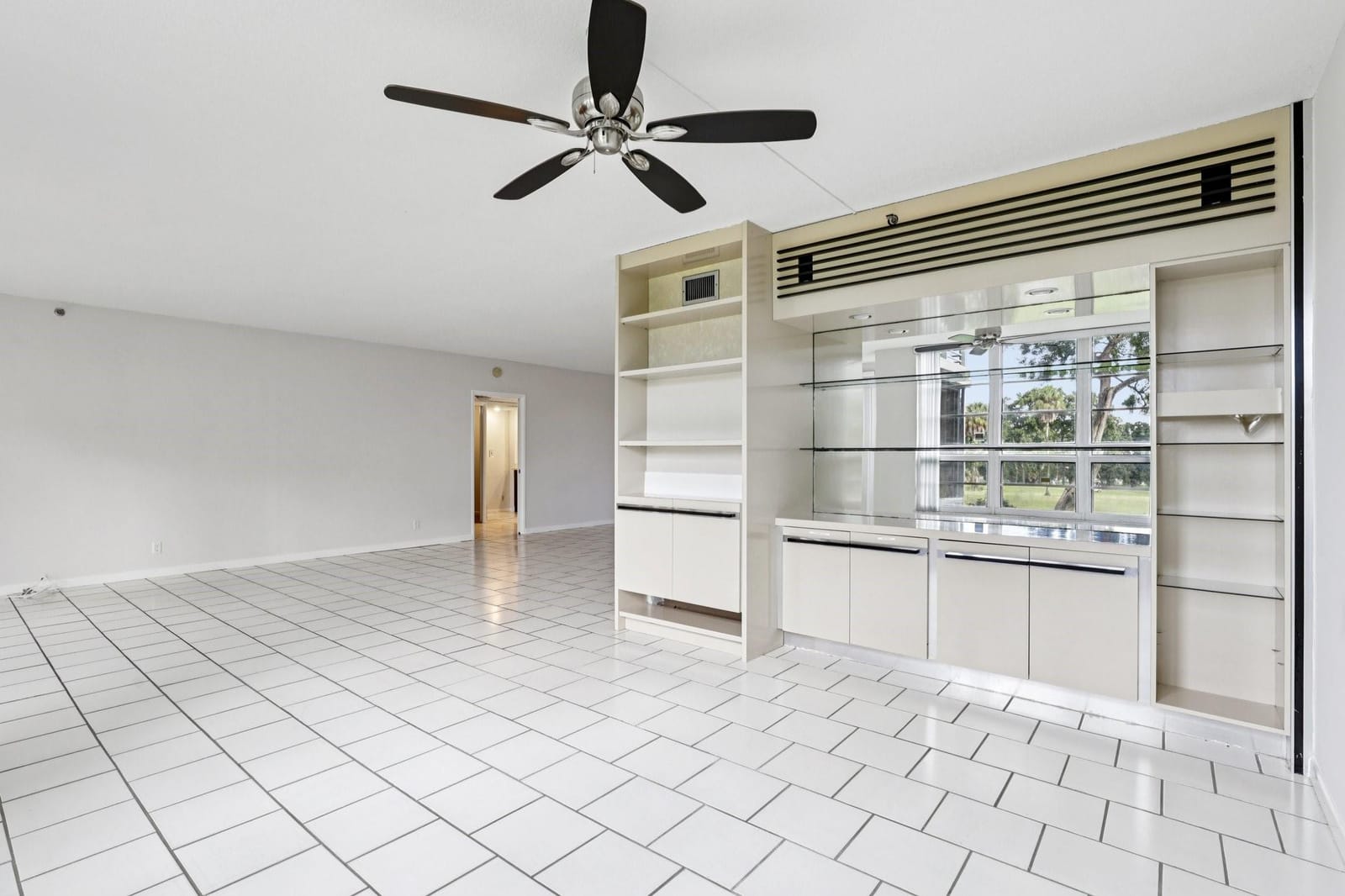 4015 W Palm Aire Drive 106, Pompano Beach, FL 33069 photo 17