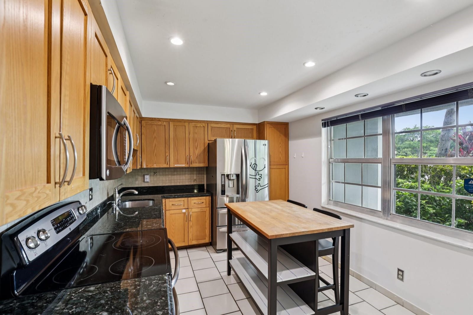 4015 W Palm Aire Drive 106 — photo 4