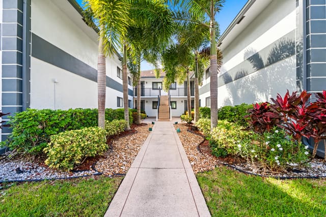 15364 Lakes Of Delray Boulevard 66, sold in Trowbridge Condo, Delray Beach, FL