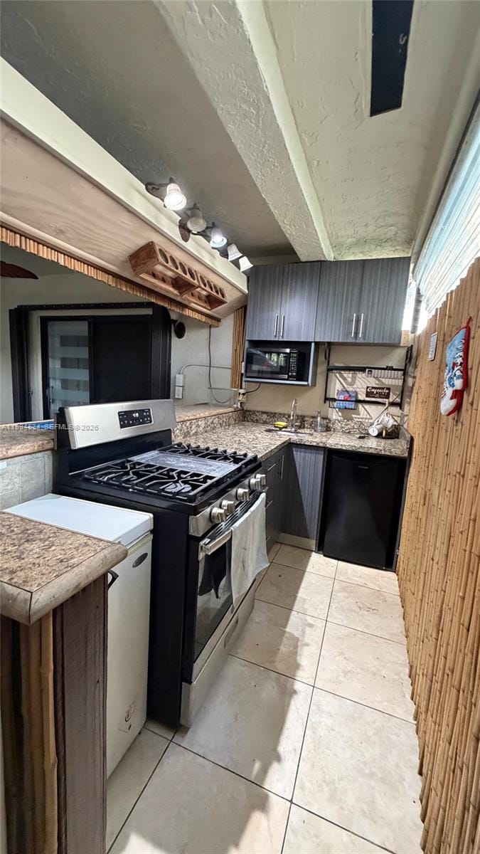 2450 W 67th Place 13-12, Hialeah, FL 33016 photo 23