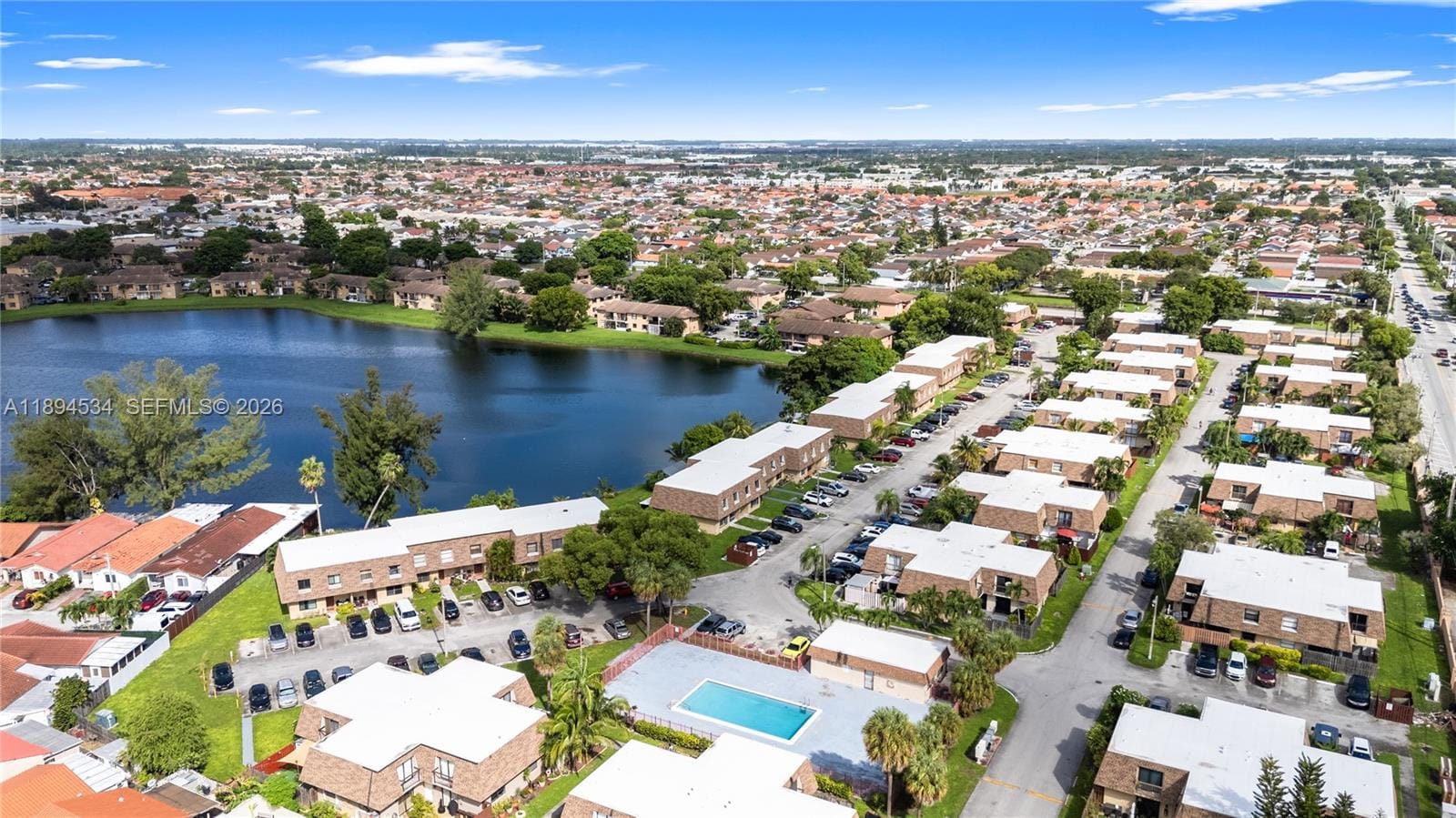 2450 W 67th Place 13-12, Hialeah, FL 33016 photo 26