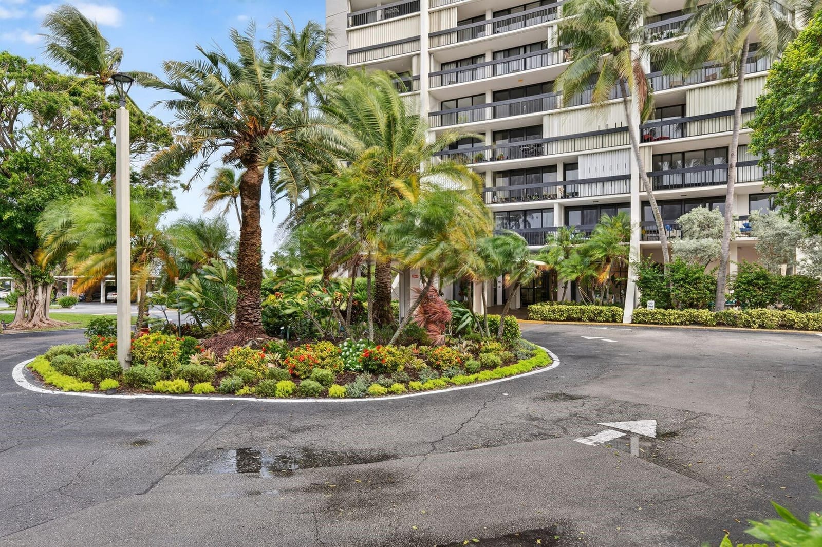 2400 Presidential Way 505, West Palm Beach, FL 33401