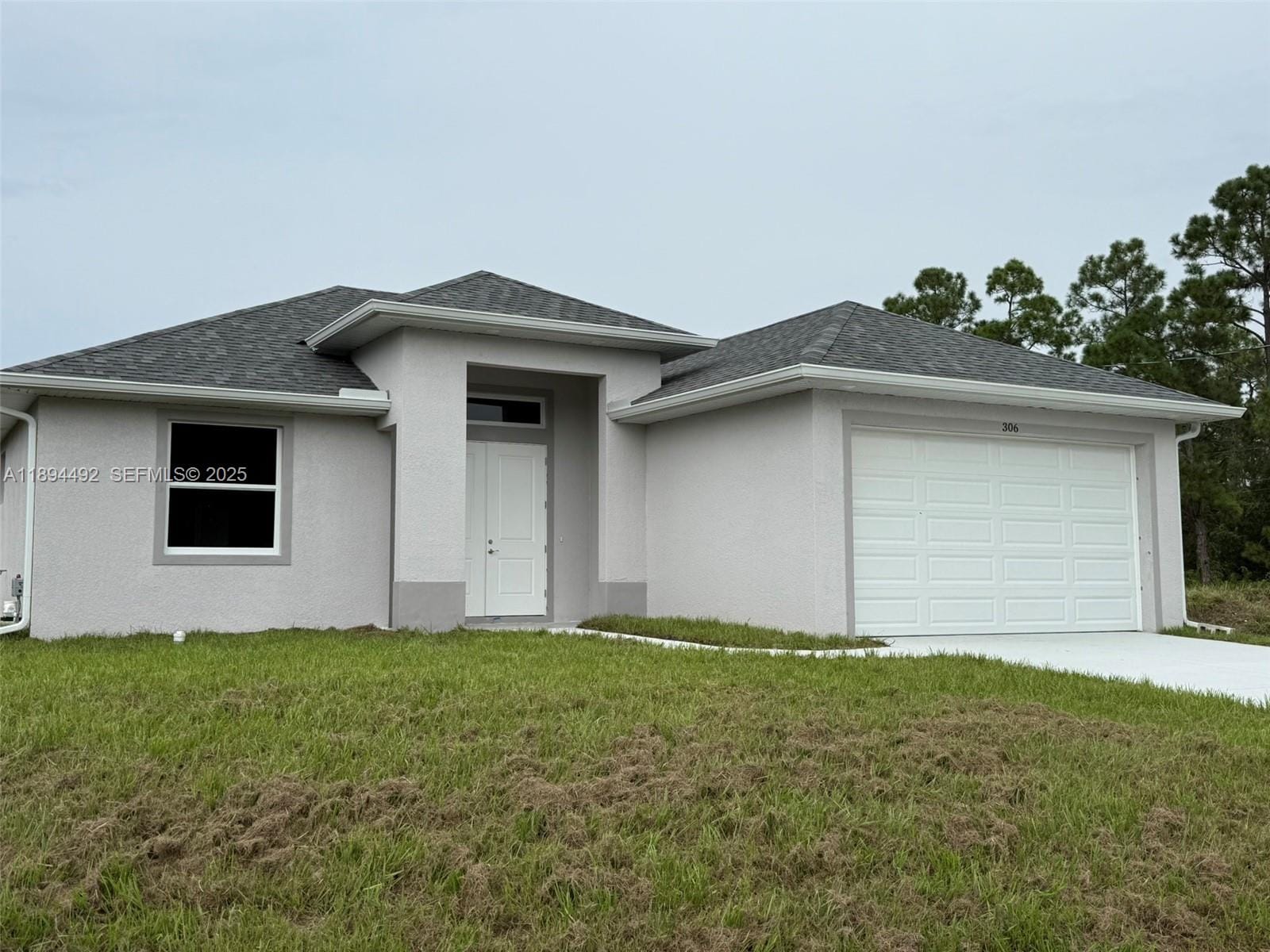 306 Lenz Avenue S, Lehigh Acres, FL 33974 photo 2