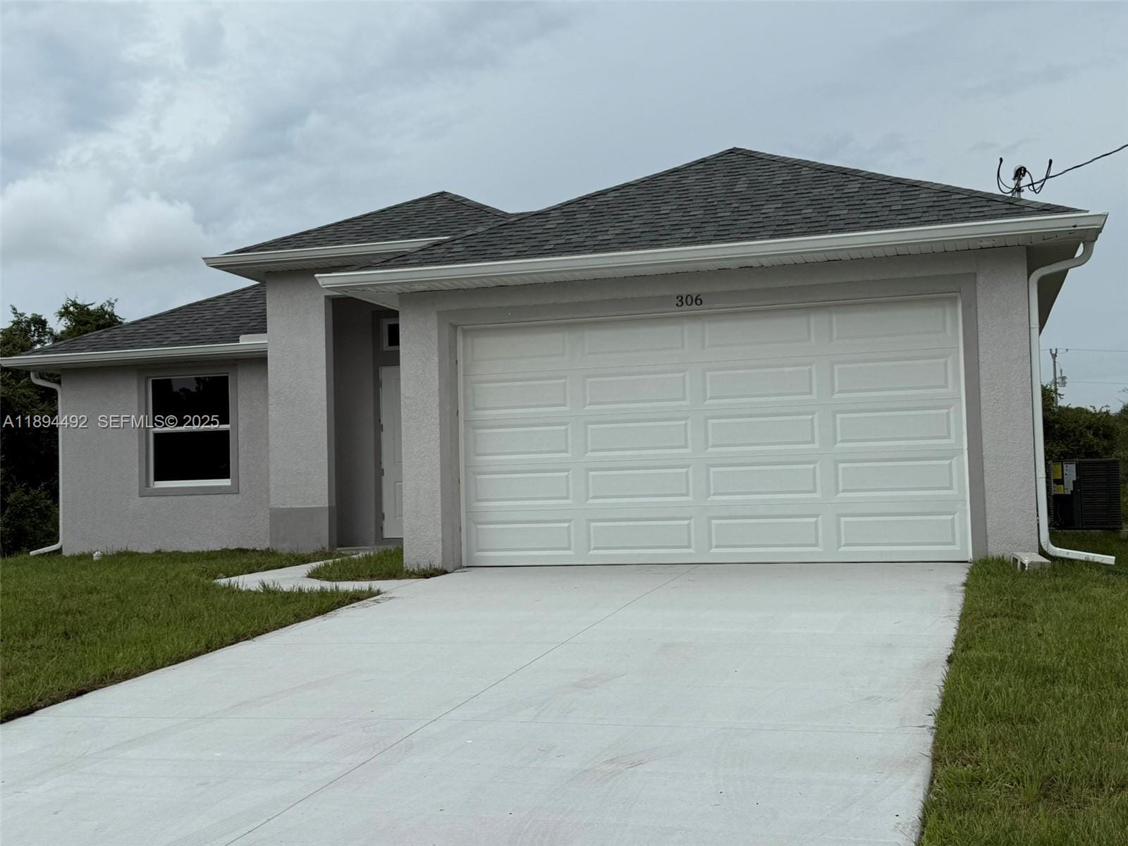 306 Lenz Avenue S, Lehigh Acres, FL 33974 photo 4